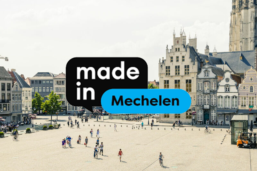 Made In Mechelen Moon